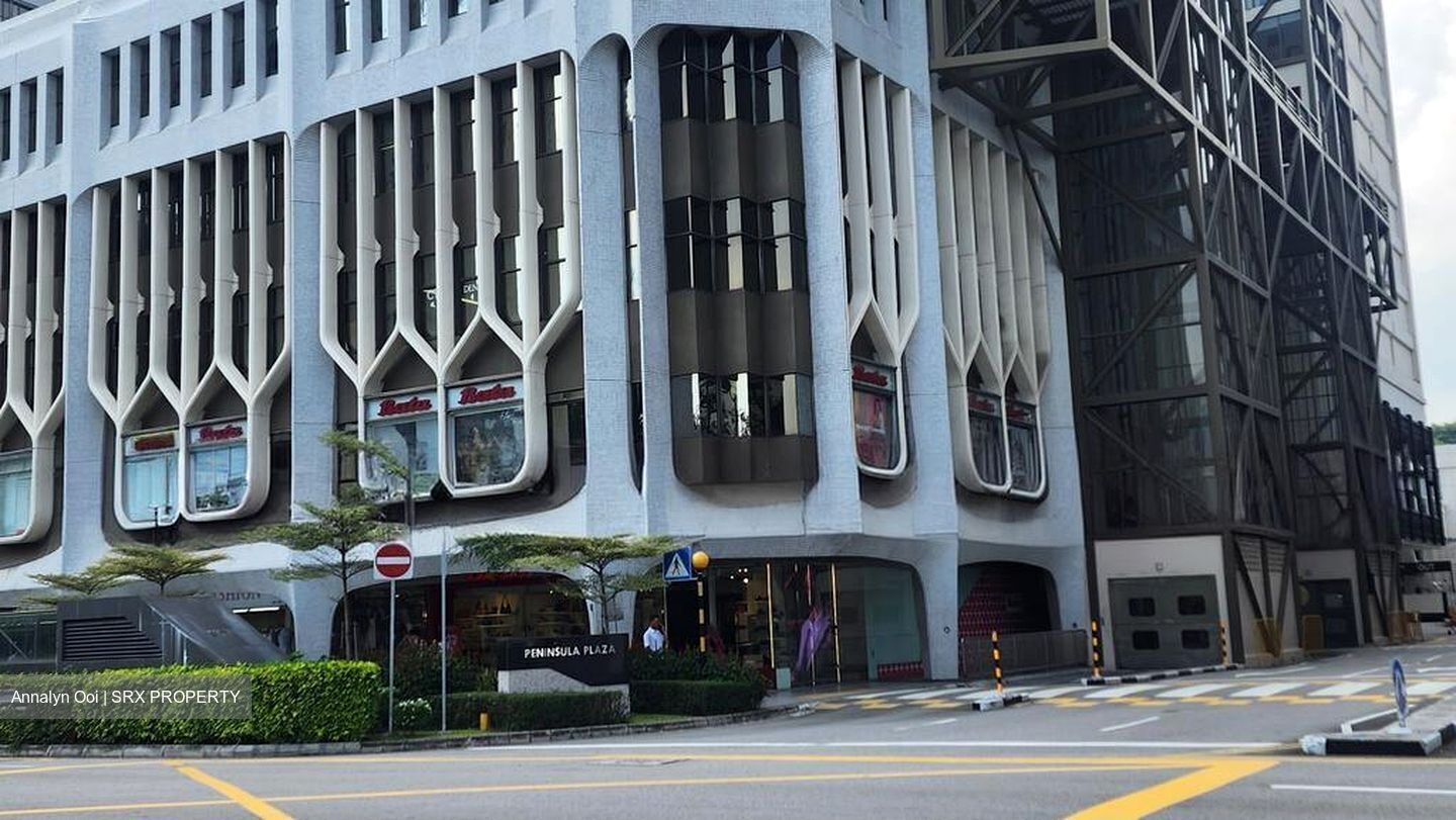 Peninsula Plaza (D6), Shop House #520751211